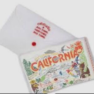 NWT- CATSTUDIO California Souvenir Tea Towel